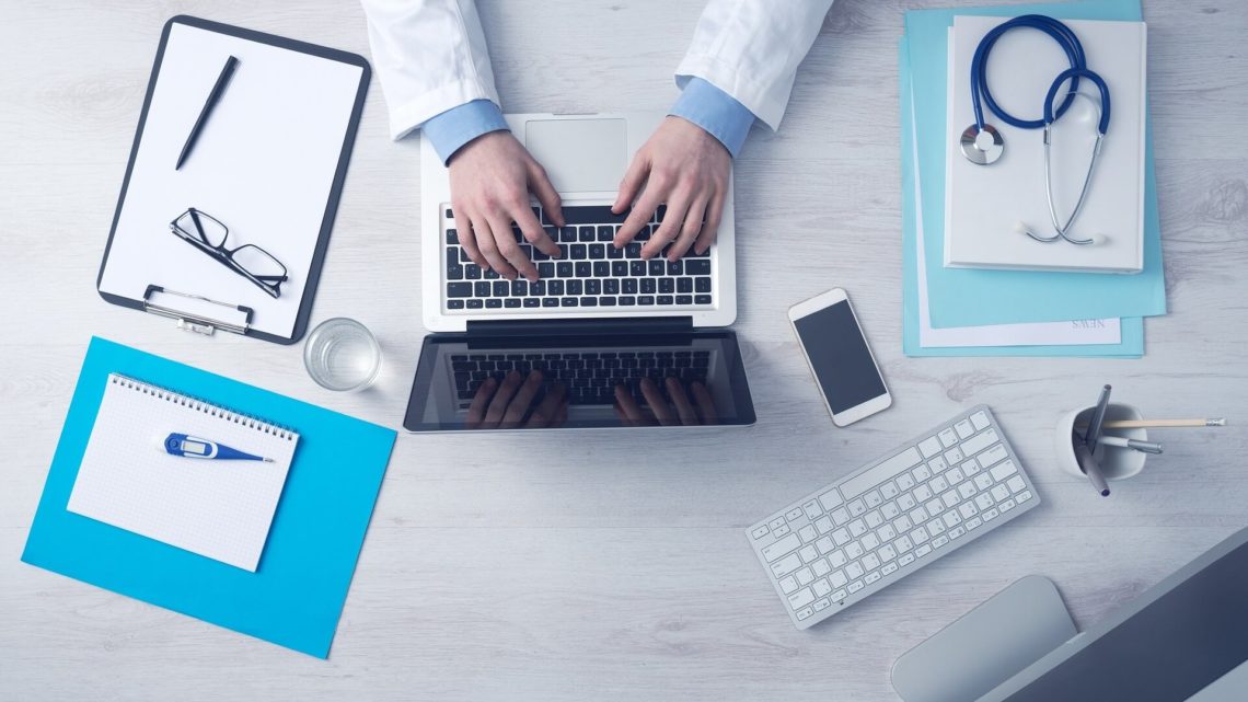 Como A Tecnologia Pode Ser Positiva Para O Seu Consultório Médico?